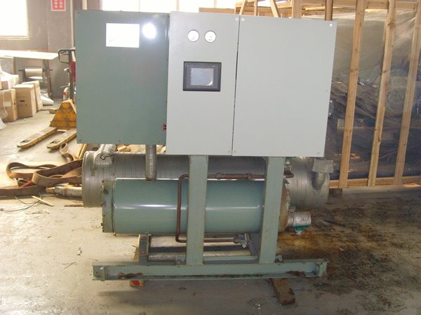 石岐区街道酒店中央空调不停机清洗方法介绍